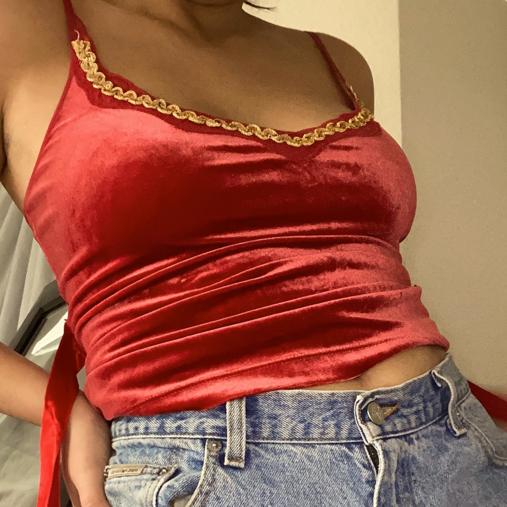 Glam detailed red velvet tank top